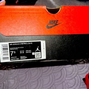 Jordan 11 Retro Low IE- With Box